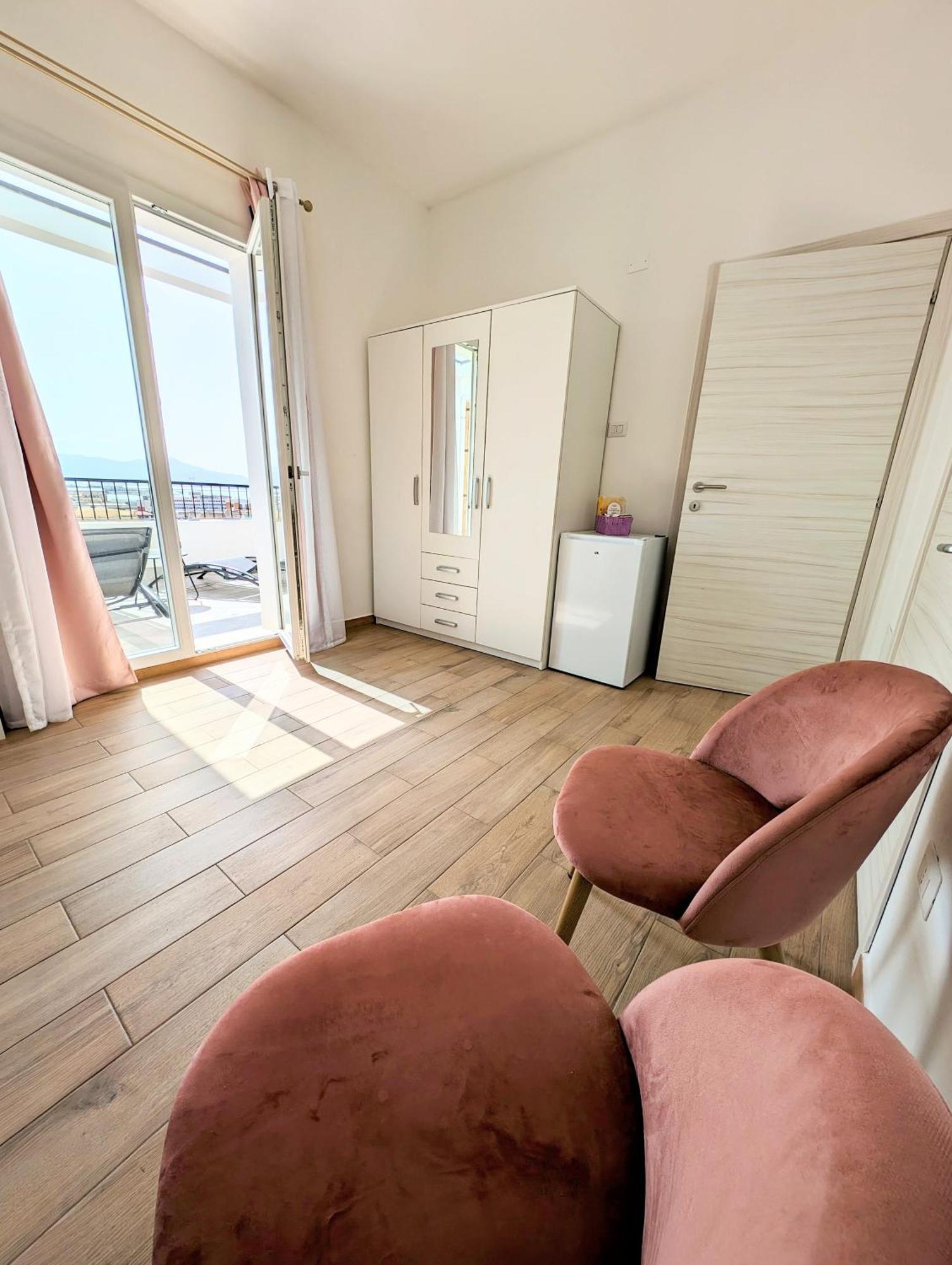 Hotel Stramontel à Cagliari Extérieur photo